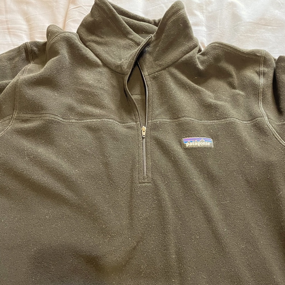 Black Patagonia sweater